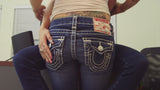 JEANS MAKE ME WANT TO LOVE YOU